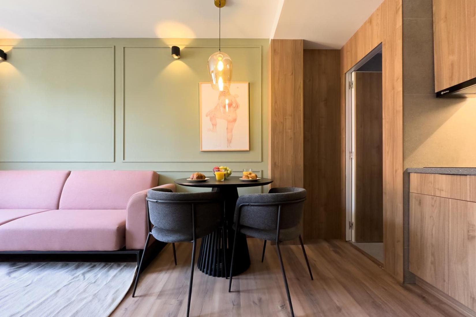Oasis Suites Downtown 巴塞罗那 外观 照片